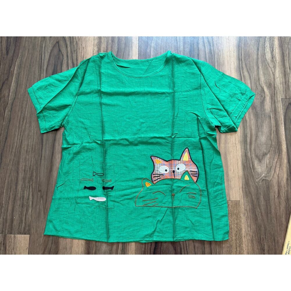 Green Cat Graphic Top Embroidered Pocket Tee Cute Casual Short Sleeve Shirt